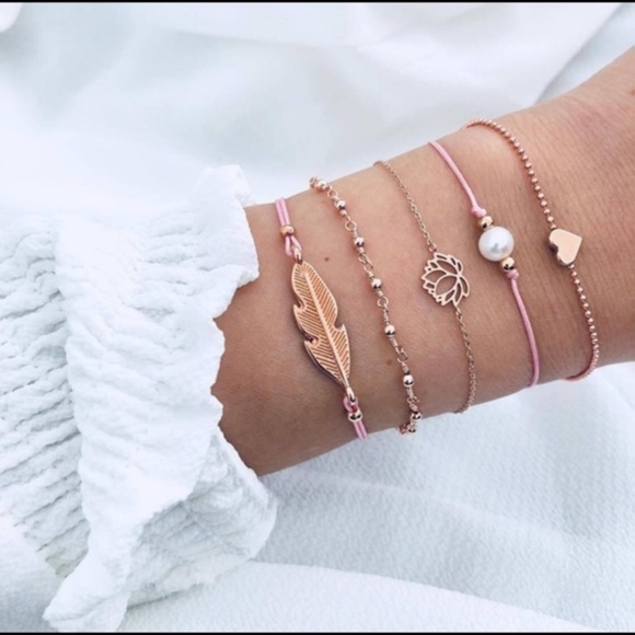 Purti Store Jewelry - Multilayer Boho Leaf Lotus Feather Pearl Bracelet